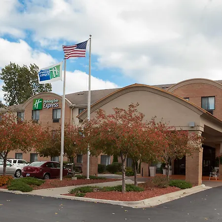 Holiday Inn Express Hotel & Suites Canton By Ihg